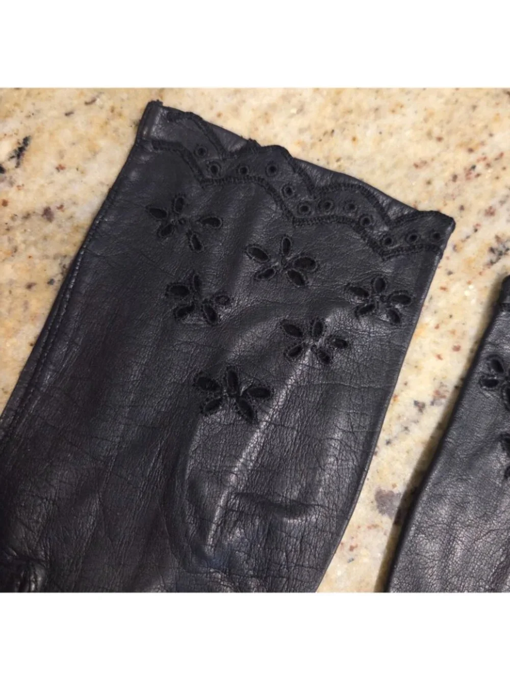 Vintage Womens Size S 6.5 Black Leather Formal Short Gloves Eyelet Flower